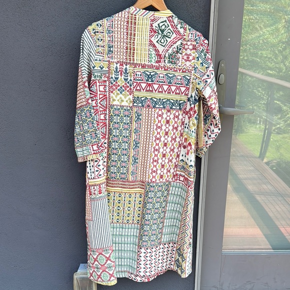 Multicolor Geometric Patterned Long Coat - Picture 4 of 7